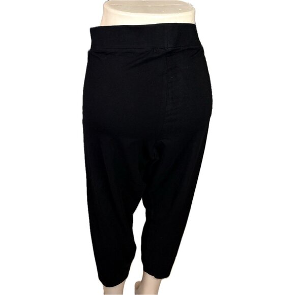 Disney +4 Black Stretch Waist Mickey Bats-Ghost Graphics Cotton Crop Leggings - Picture 4 of 7